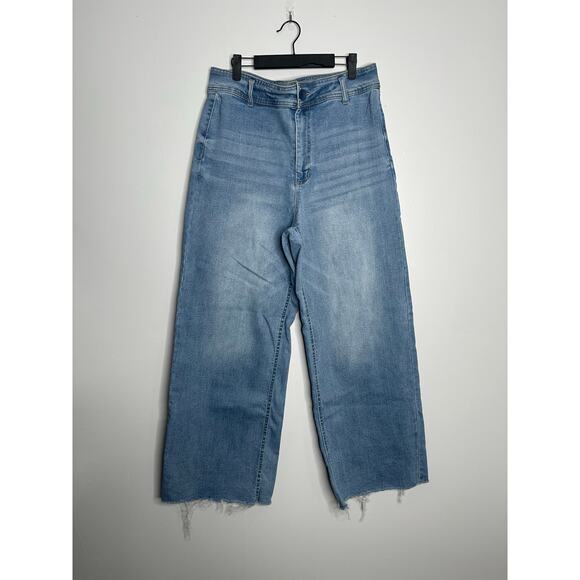 Oat New York Women's Light Wash High Rise‎ Raw Hem Wide Leg Jeans Size 12/31 - Picture 1 of 8